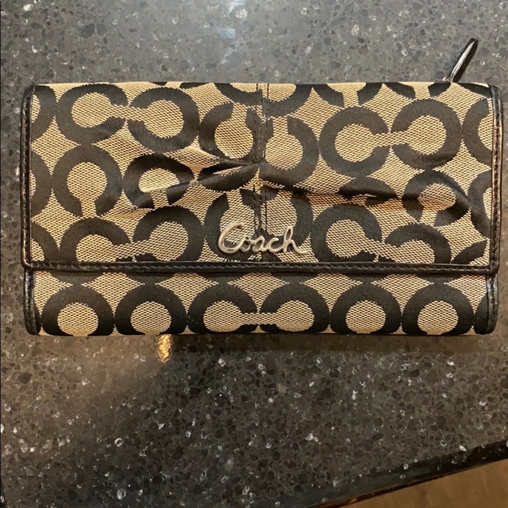 Coach wallet